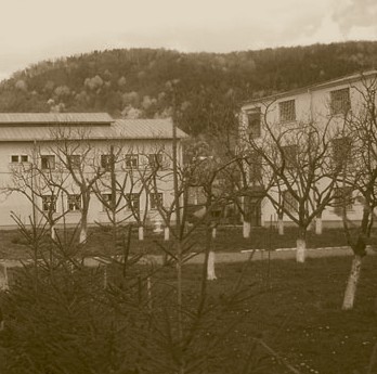 Spitalul-penitenciar Targu Ocna - curtea interioara