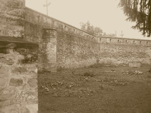 Zidurile Manastirii
